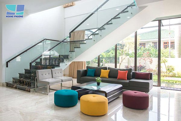 Lan Can Kinh Cau Thang 5